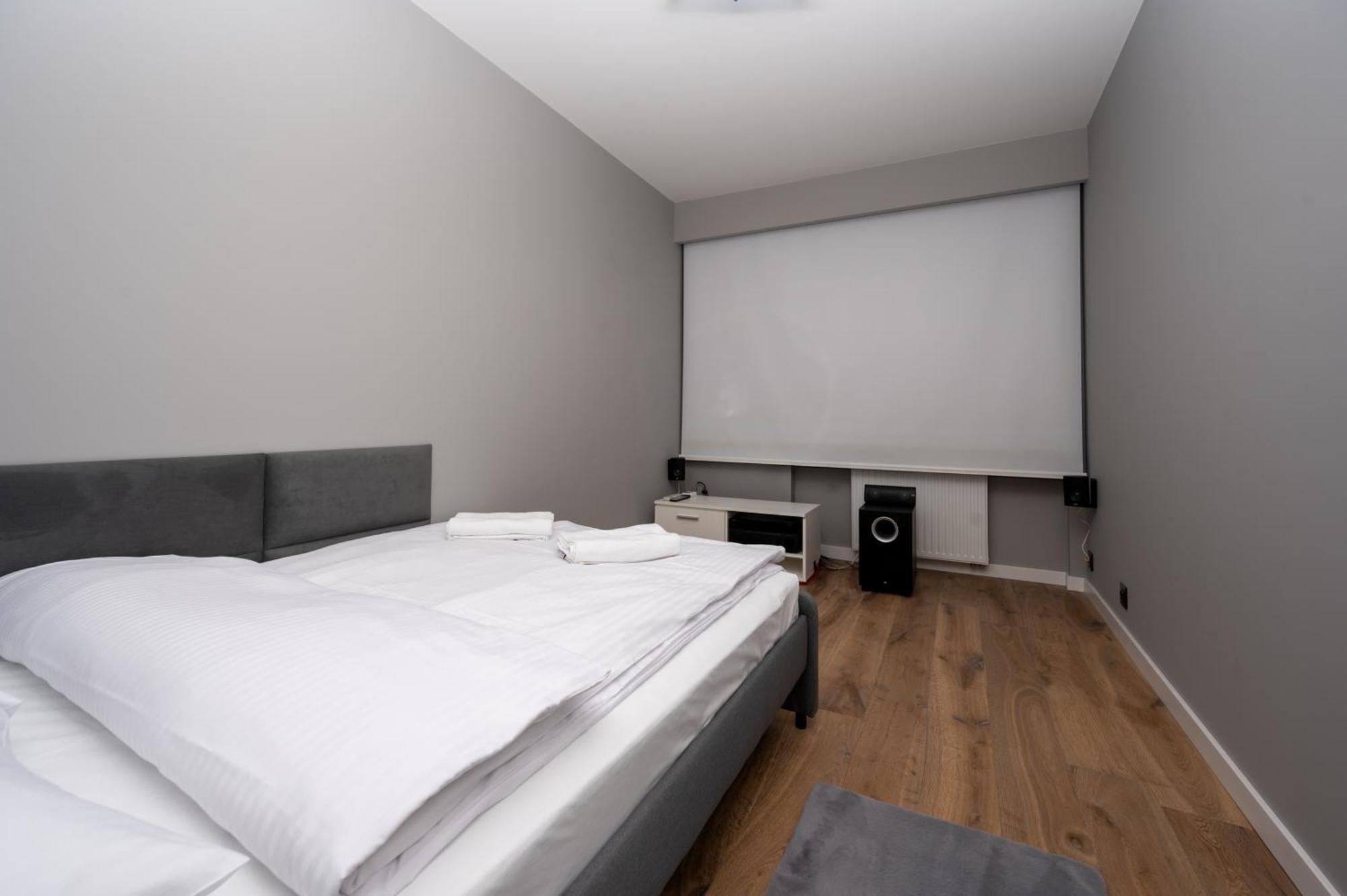 Rentplanet - Apartament Kasztelanska Краков Экстерьер фото